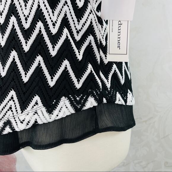 Alfred Dunner Black and White Chevron Blouse Necklace Lace overlay NWT, MEDIUM - Picture 7 of 11